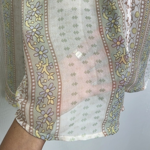 Free People - Floral Fun Design Multi Colored Button Up See Thru Blouse Large - Picture 4 of 12